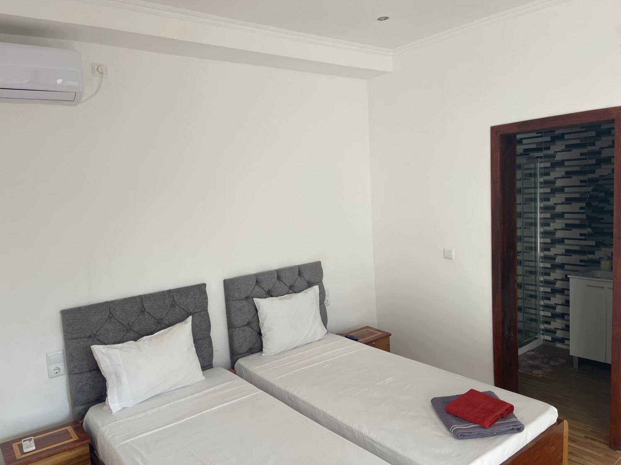 Hotel Kenito Sao Tome Extérieur photo